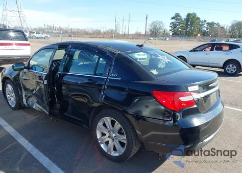 2013 Chrysler 200 Touring из США, поврежденный, VIN 1C3CCBBB8DN734980